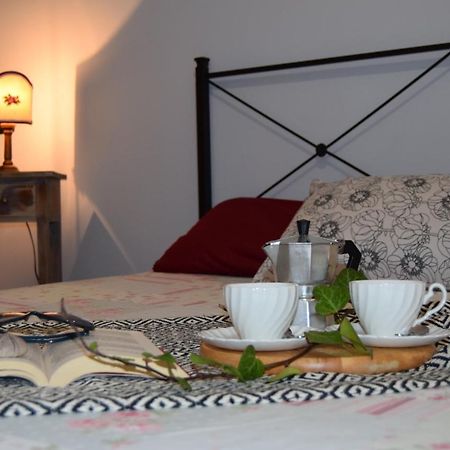 Domunua Holiday House Cefalù Esterno foto