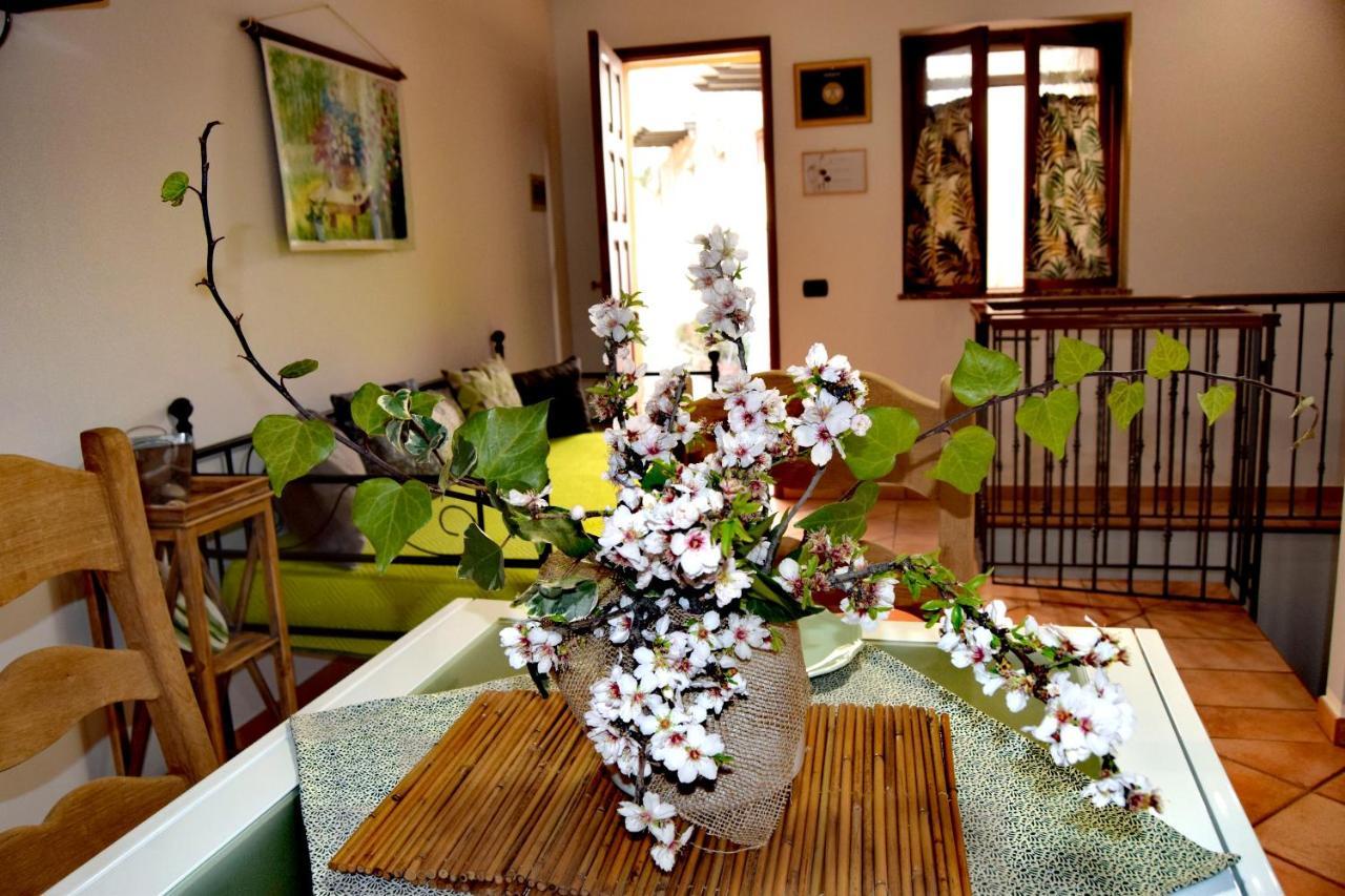 Domunua Holiday House Cefalù Esterno foto