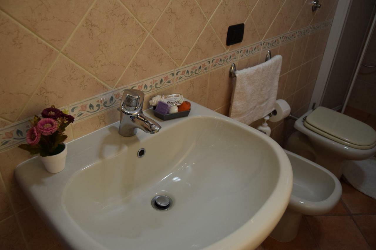 Domunua Holiday House Cefalù Esterno foto