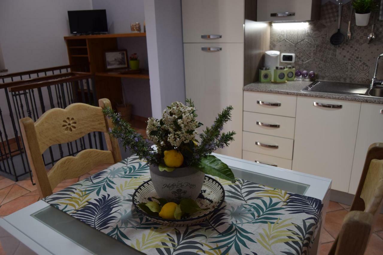 Domunua Holiday House Cefalù Esterno foto