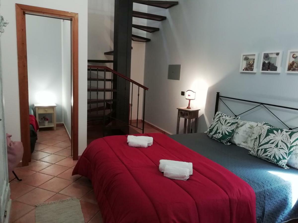 Domunua Holiday House Cefalù Esterno foto