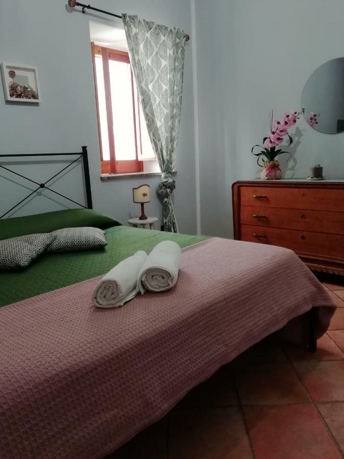 Domunua Holiday House Cefalù Esterno foto